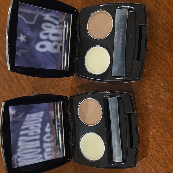 (J52) 2 Avon Eye Shadow Duo - Cream and Brown - Picture 2 of 5